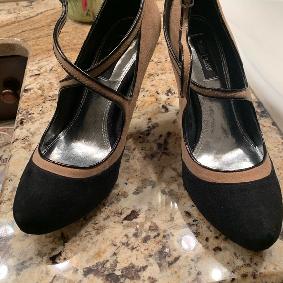 Heels - Picture 2 of 8